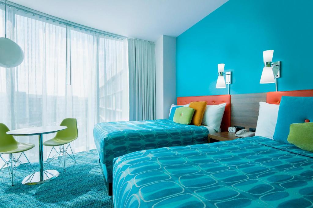 Standard Room Hearing Accessible (Includes Early Park Admission) photo