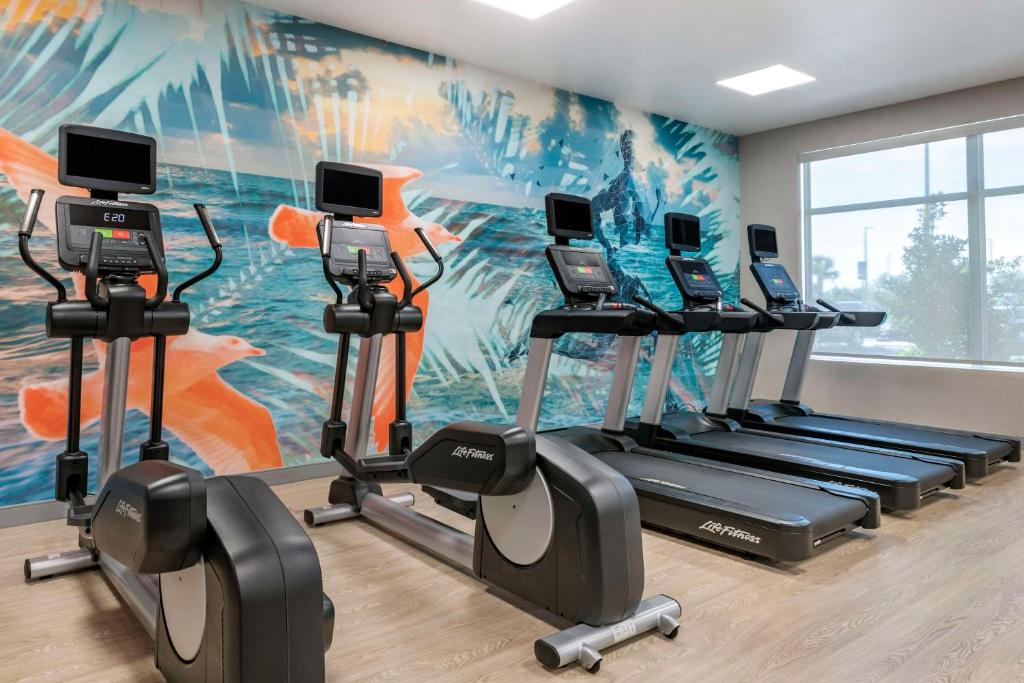 Cambria Hotel Orlando Airport gallery 15