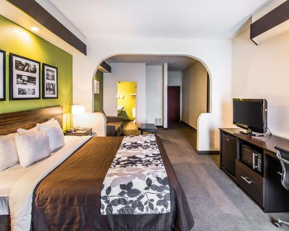 Sleep Inn & Suites Orlando International Airport gallery 5