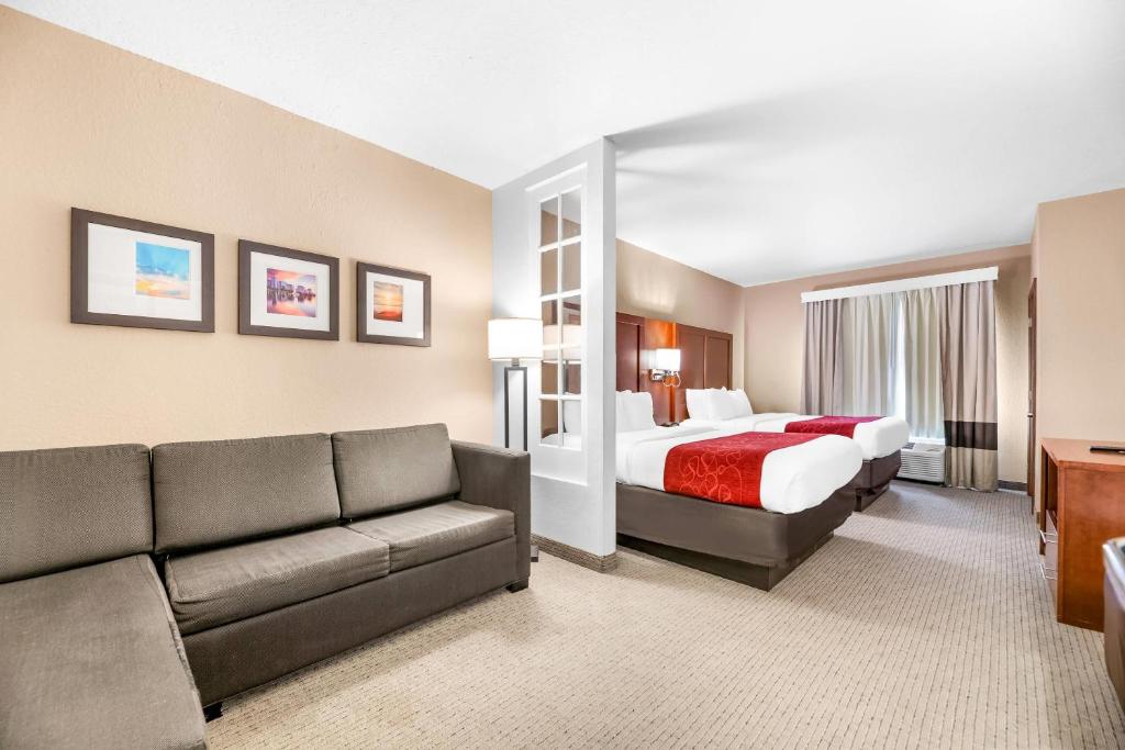 Comfort Suites Orlando Airport gallery 3