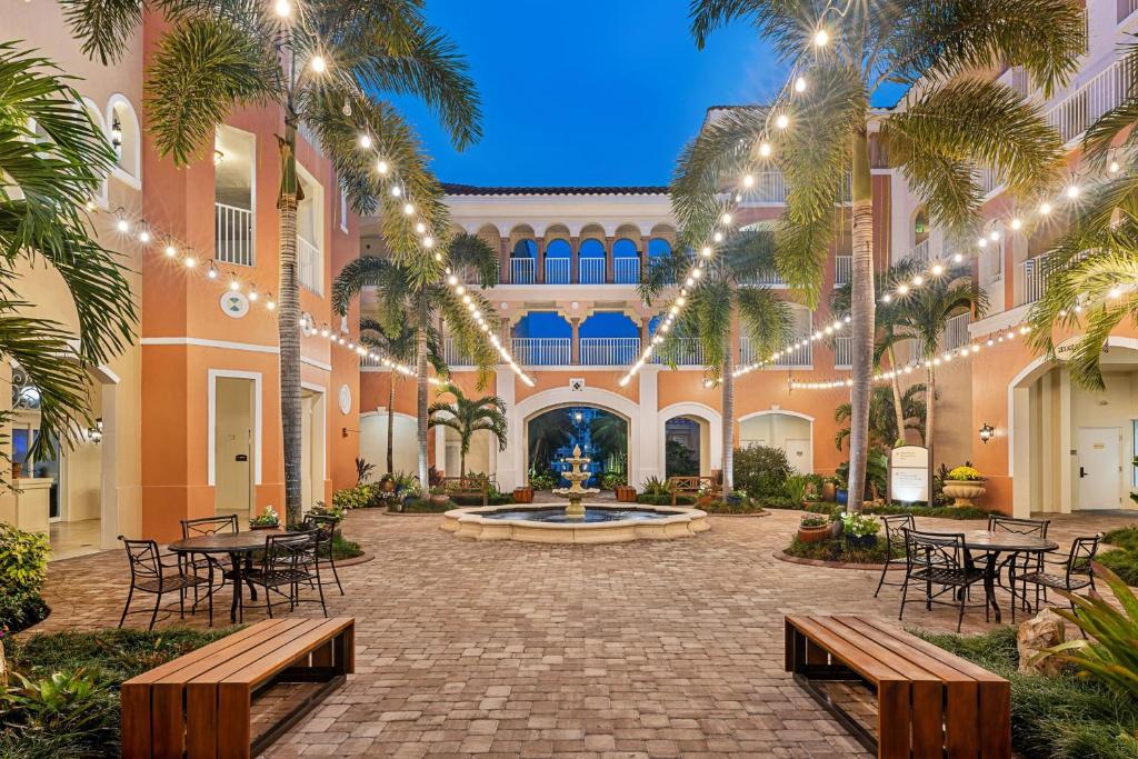 Marriott's Grande Vista gallery 12