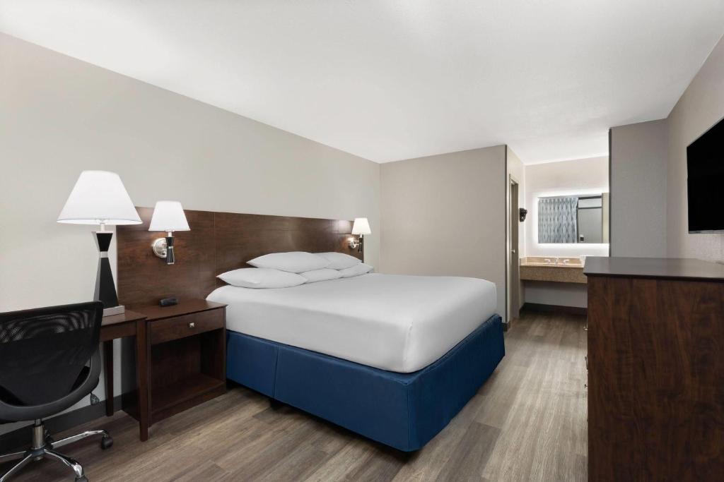 Days Inn by Wyndham Orlando Conv. Center/International Dr gallery 10