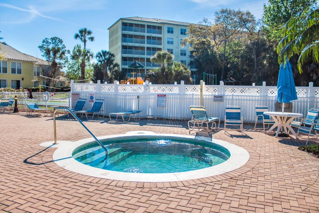 Barefoot'n Resort Kissimmee Orlando gallery 9