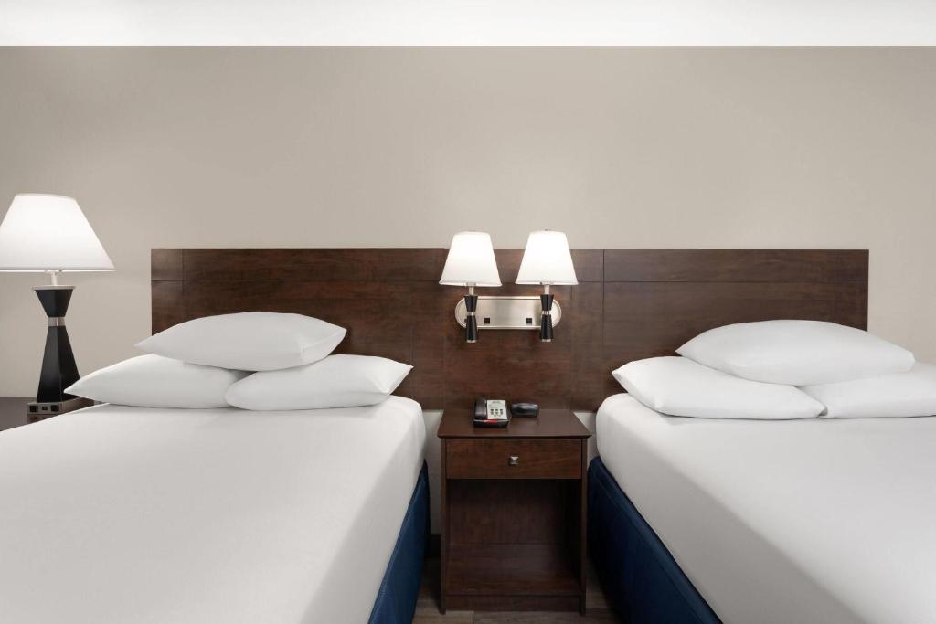 Days Inn by Wyndham Orlando Conv. Center/International Dr gallery 13