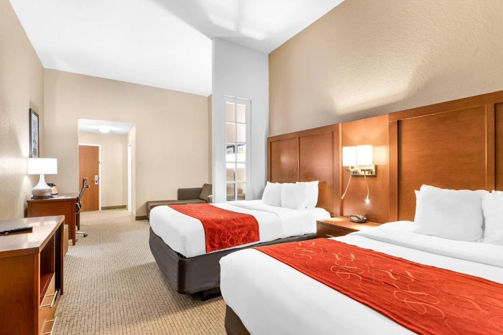Comfort Suites Orlando Airport gallery 9