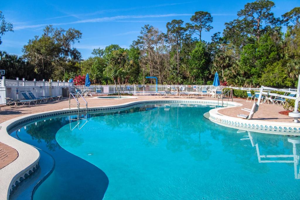Barefoot'n Resort Kissimmee Orlando gallery 8