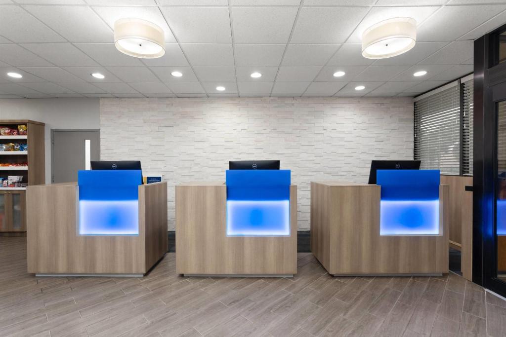 Days Inn by Wyndham Orlando Conv. Center/International Dr gallery 5