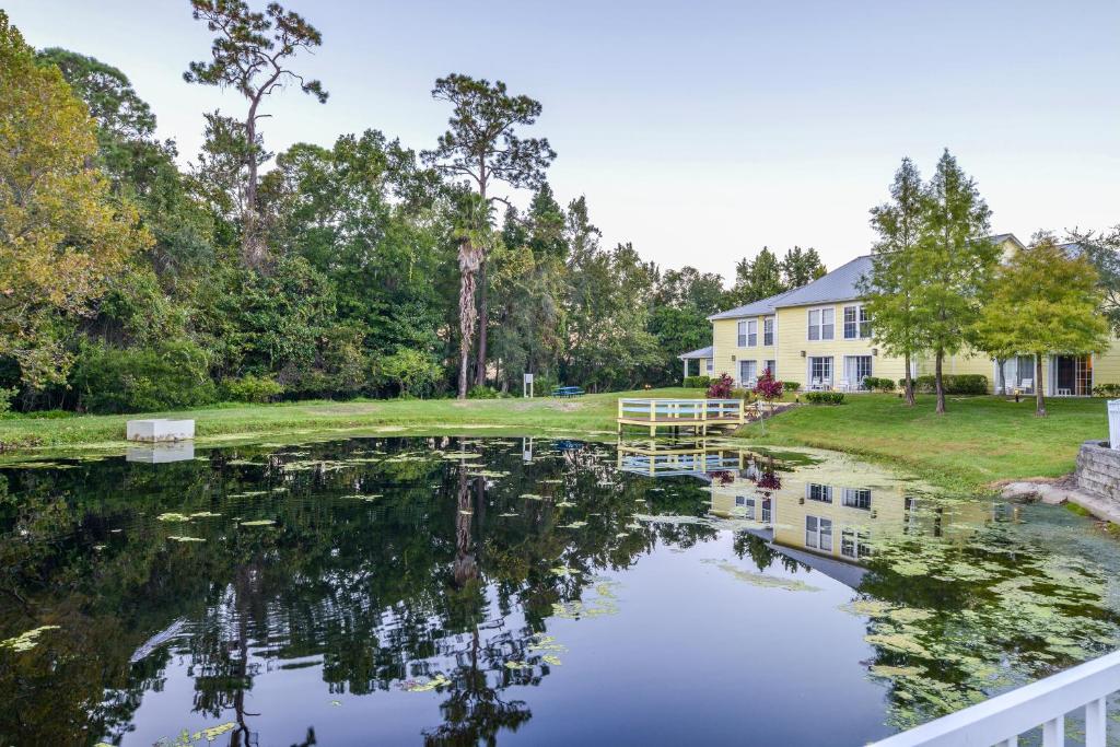 Barefoot'n Resort Kissimmee Orlando gallery 6